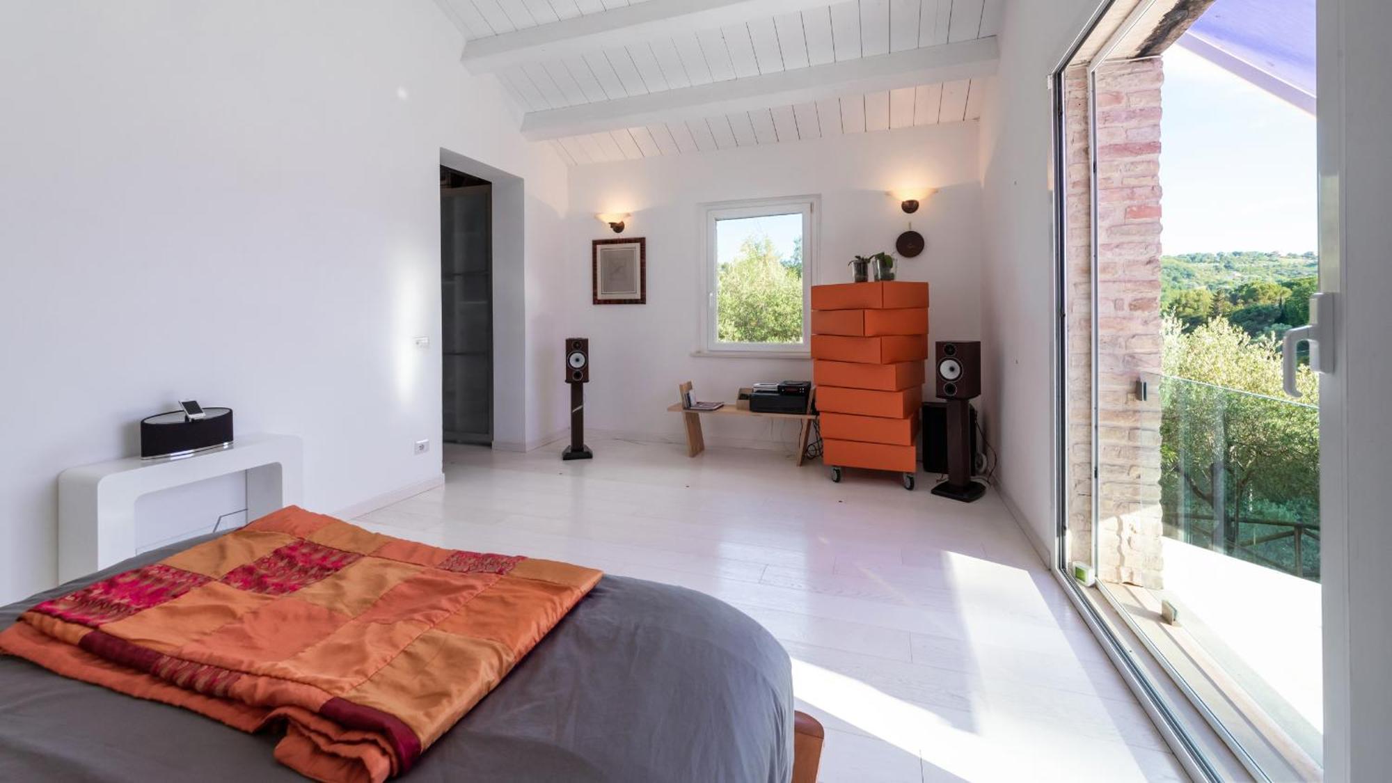 Casa Cantagallo 4&4, Emma Villas Фермо Екстериор снимка